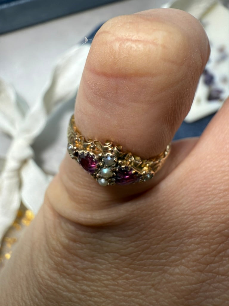 15ct Victorian Love Token Ring