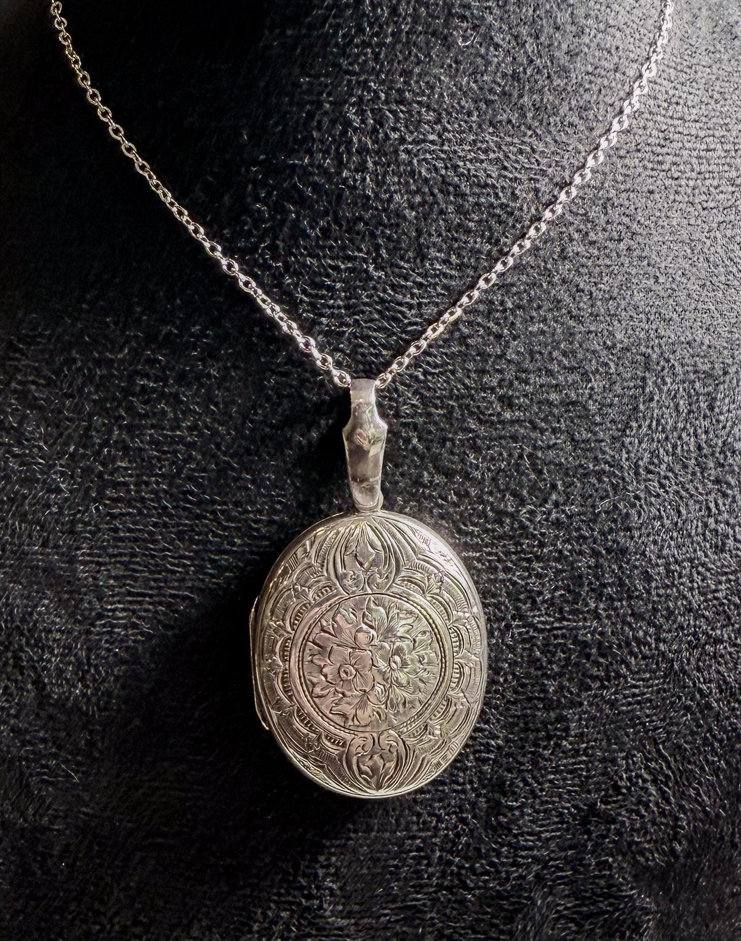 Antique Foliate Locket