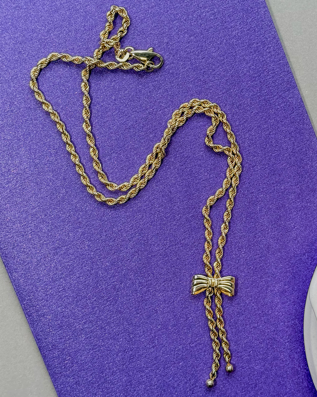 Sweet Bow Necklace