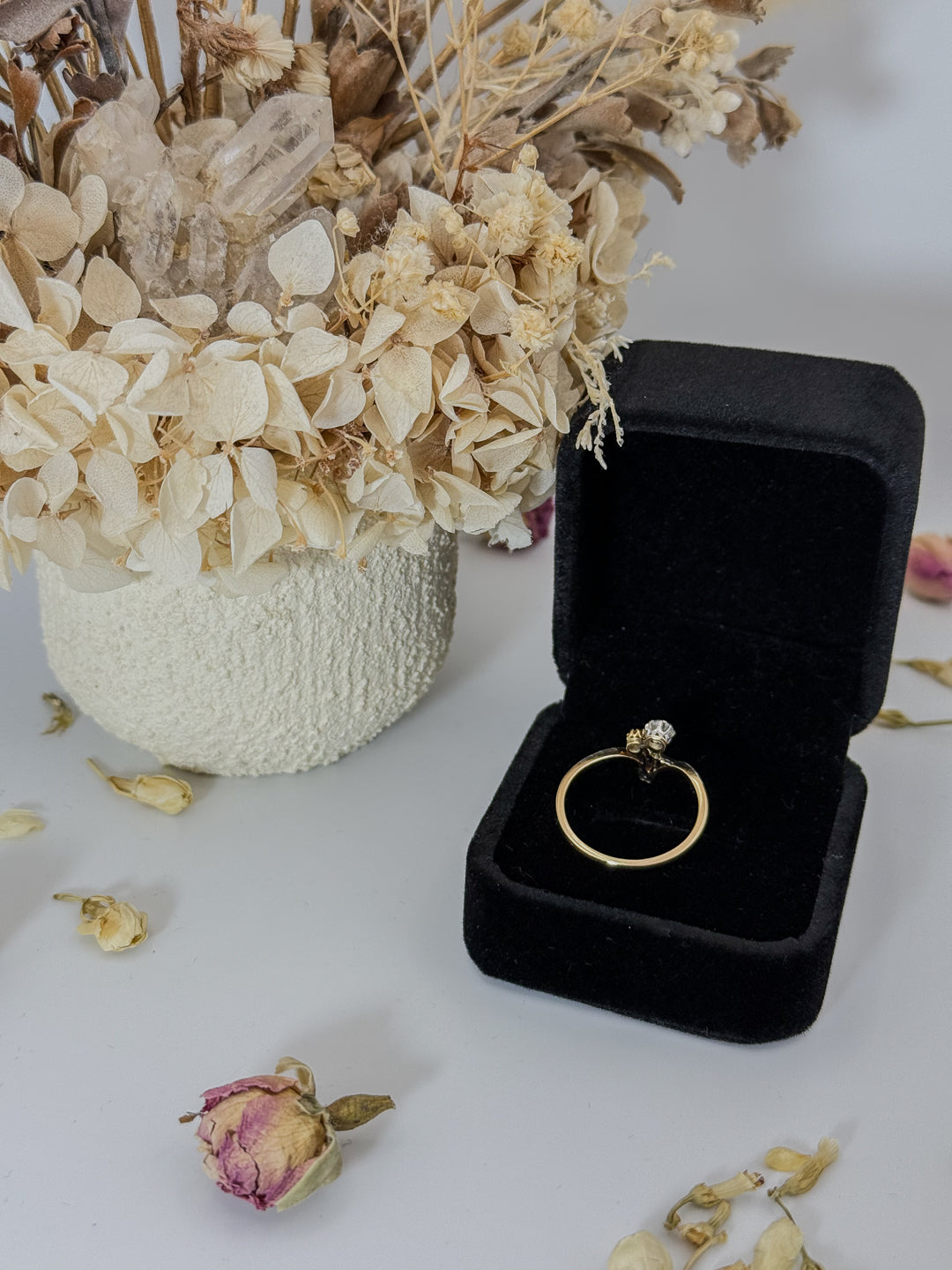 Art Nouveau Diamond Ring