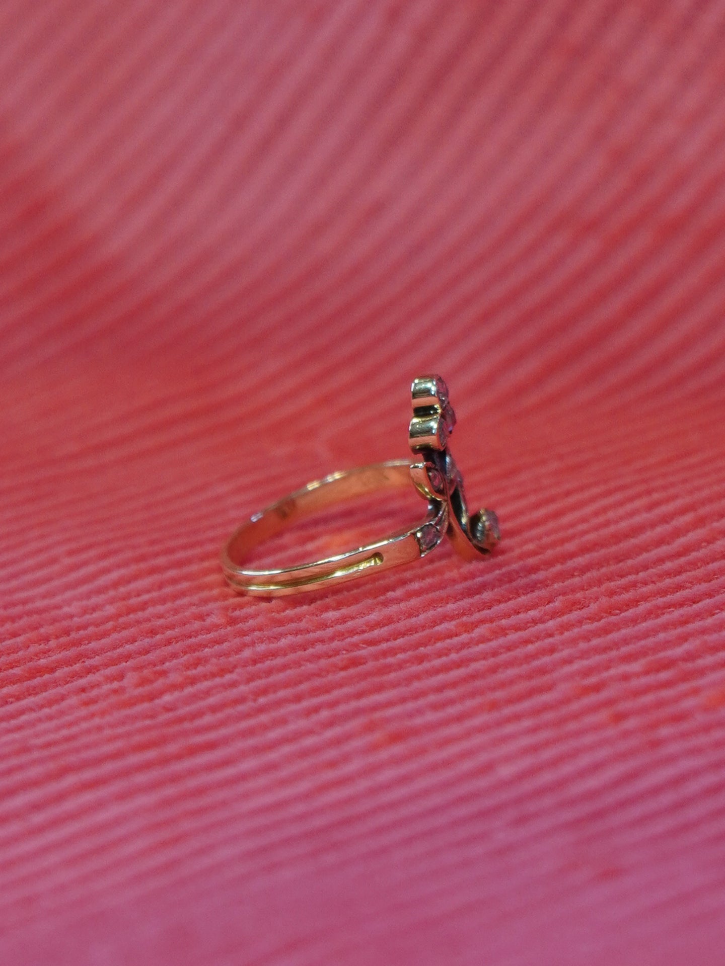 Diamond Floral Ring