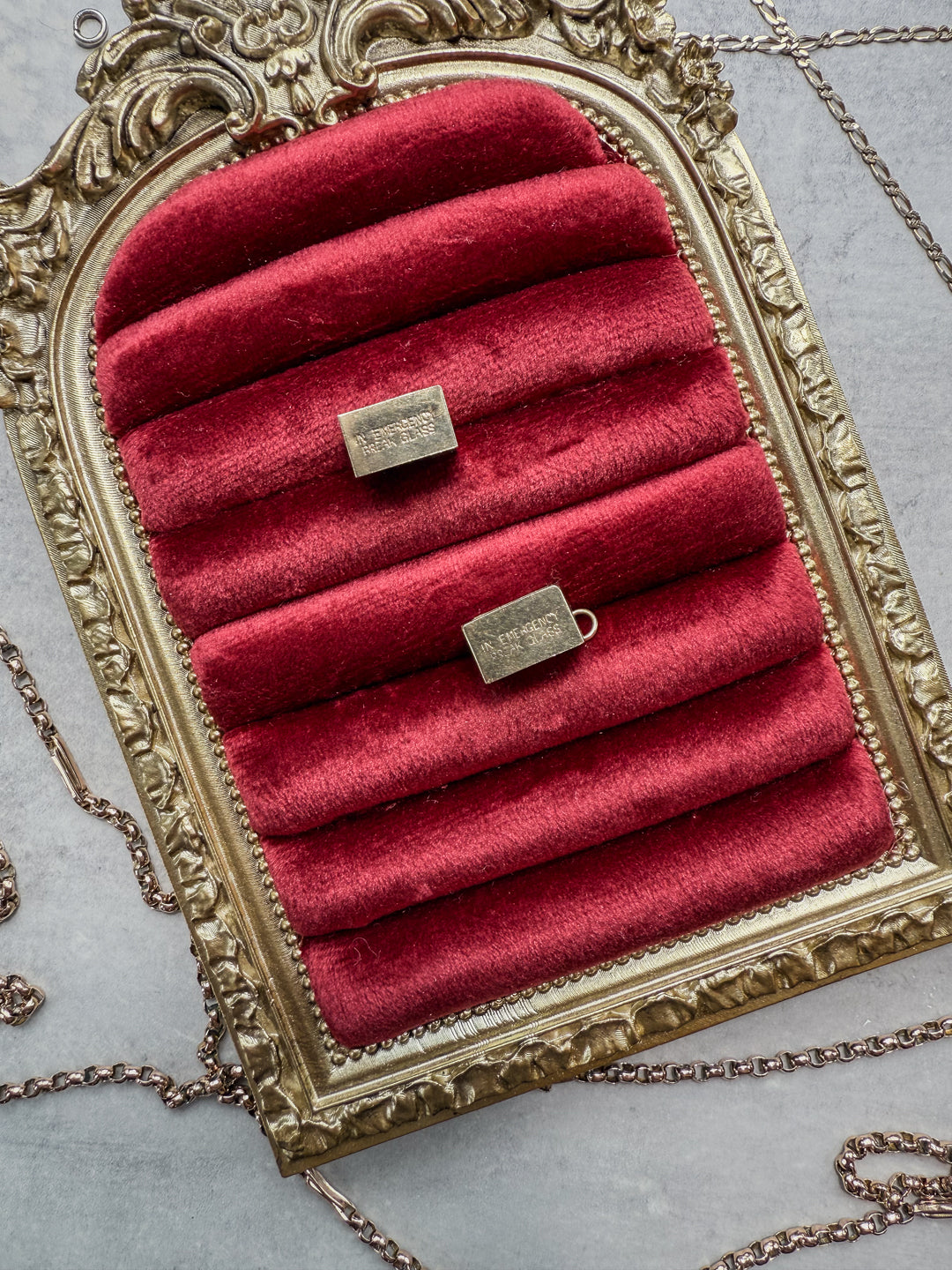 Vintage Mad Money Charm 9CT Gold